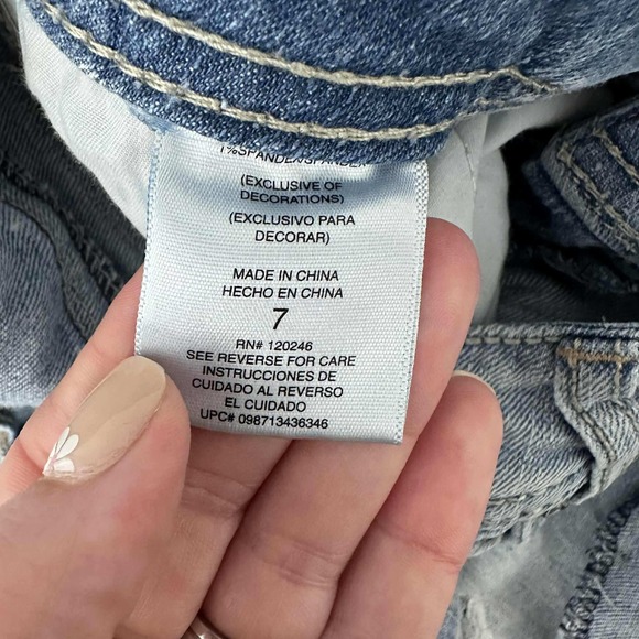 WallFlower Denim Shorts Distressed Cuffed‎ Hem Low Rise Light Wash SIZE 7 - Picture 5 of 5